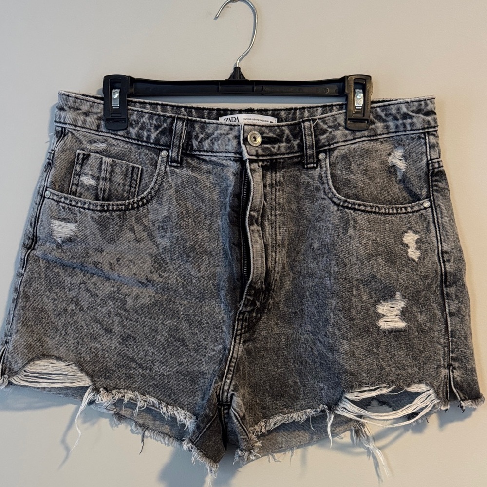 Zara Gray Acid-Wash Distressed Denim Shorts